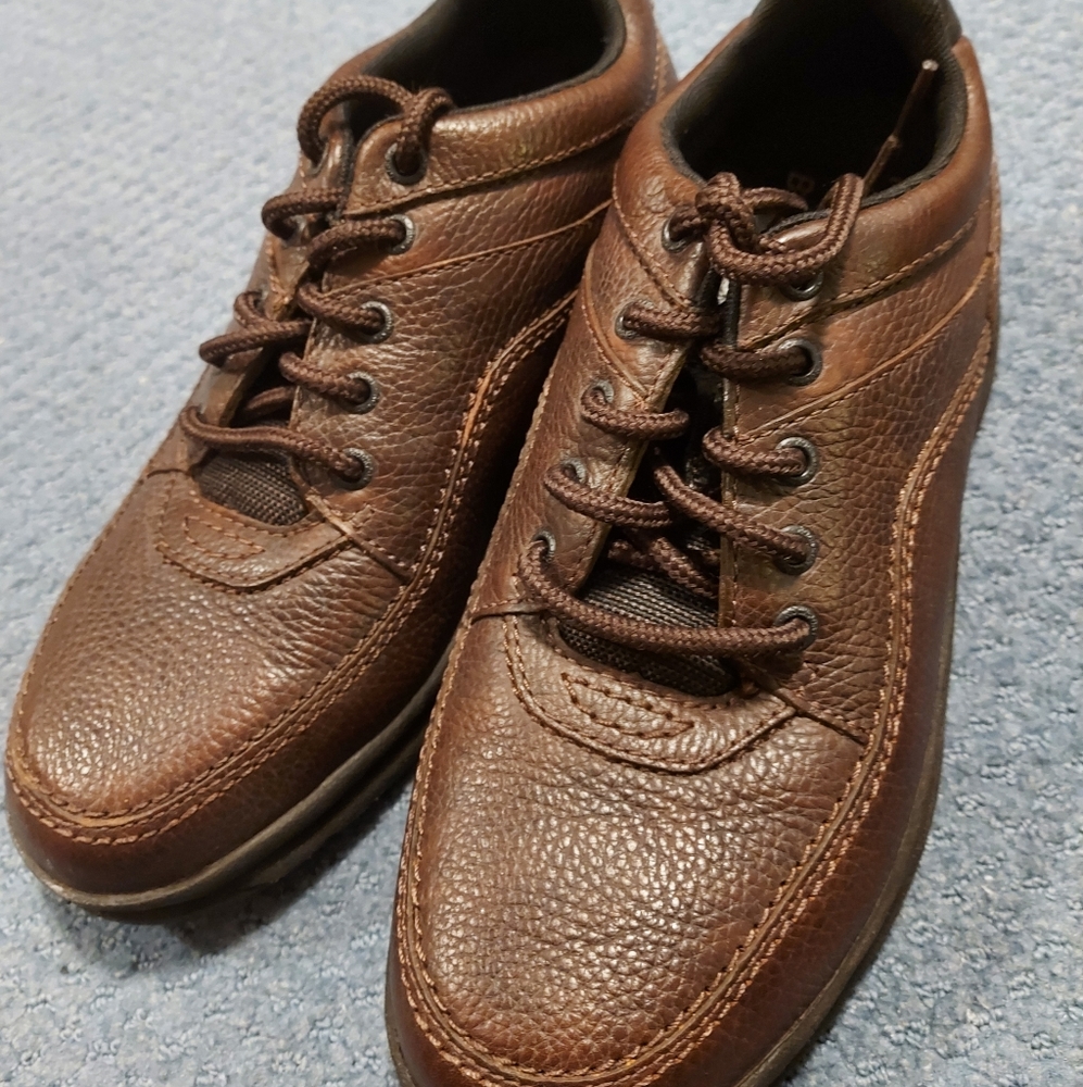 Rockport men's shoes size 9